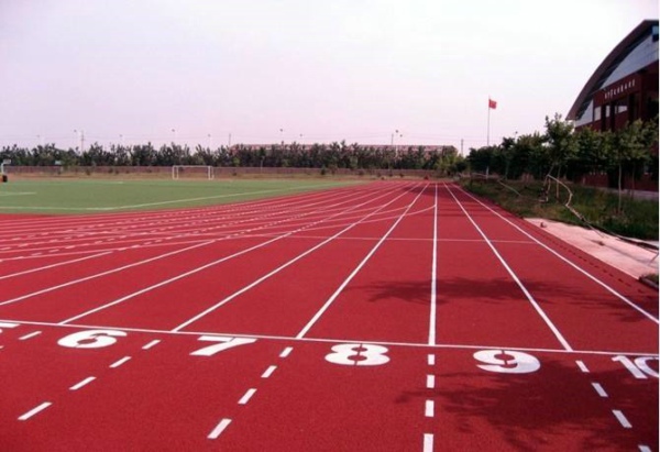 塑膠跑道主要分為哪幾類功能特點是怎樣的？